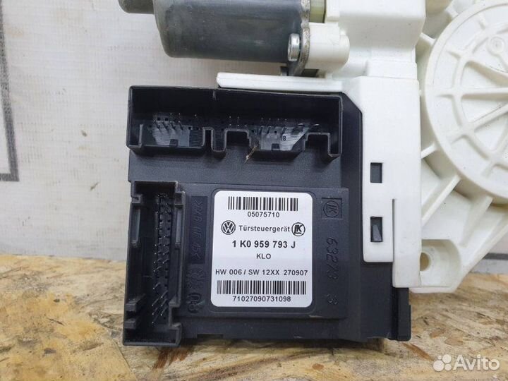 Моторчик стеклоподъемника Vw Golf Plus 1.6 2006