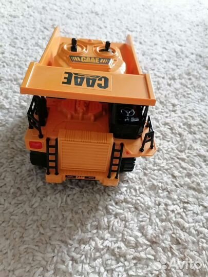 Детский игрушечный Белаз на радиоуправлении
