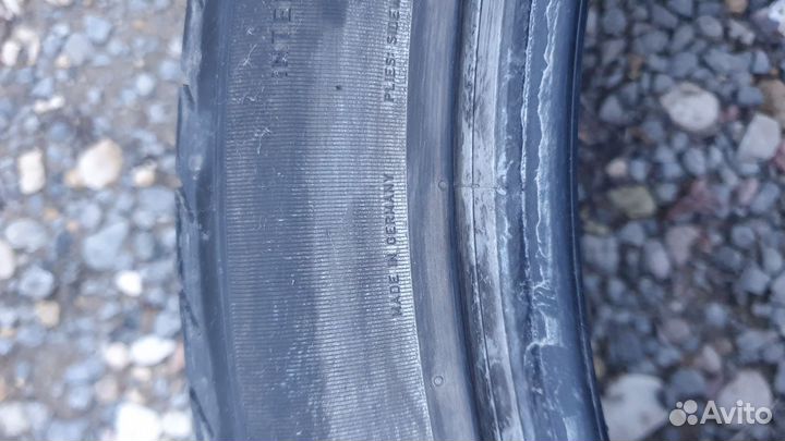 Pirelli P Zero 285/40 R21 и 315/35 R21