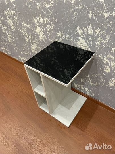 Тумба в гостиную