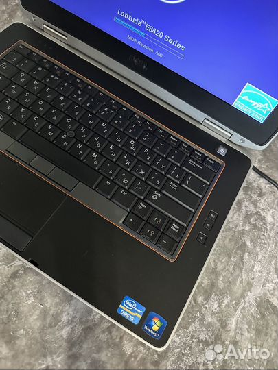 Dell i5-2520М / 2.5 GHZ / geforce NVS 4200M
