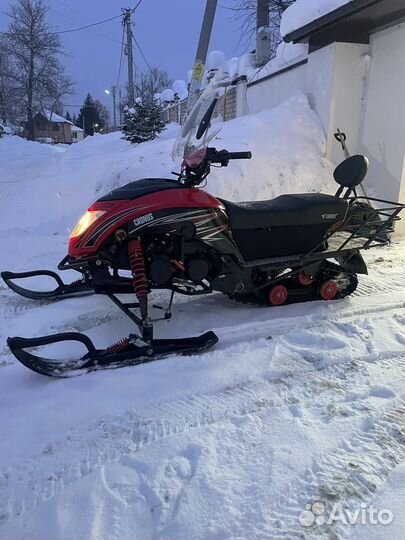 Снегоход Cronus TT201