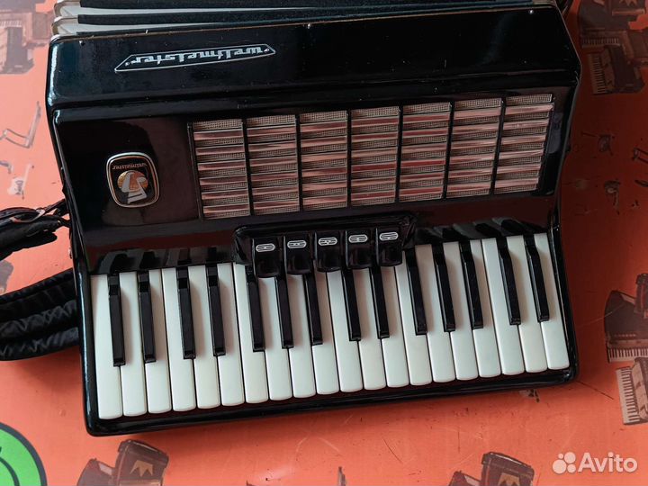 Аккордеон weltmeister/ Скупка