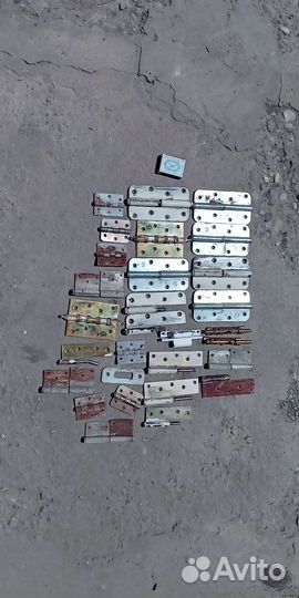 Петли для дверей