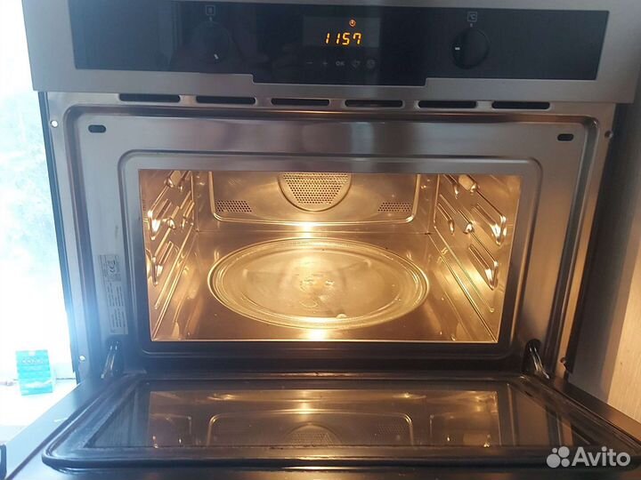 Микроволновая печь бу electrolux,отличное сост