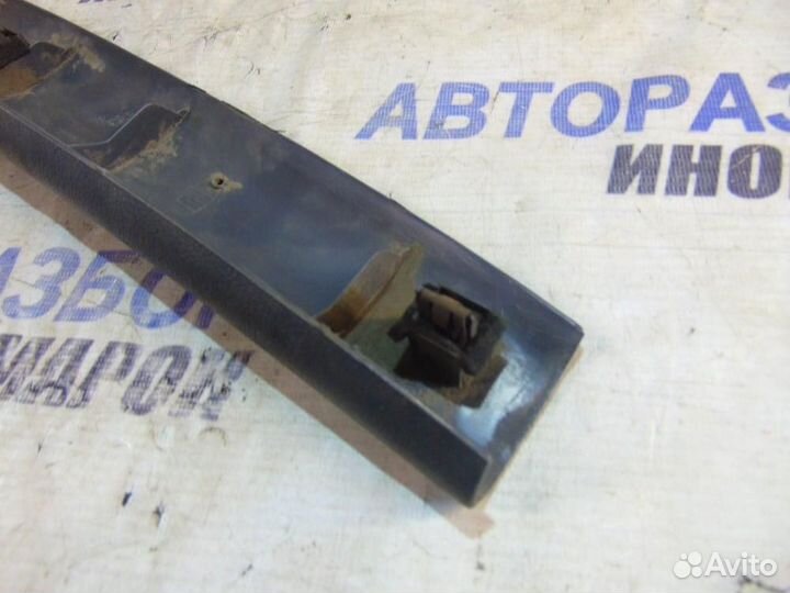 Обшивка двери багажника для Mitsubishi RVR 1 1991