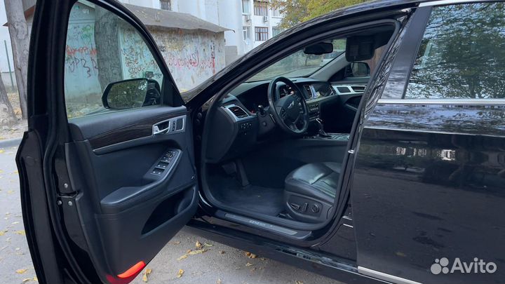 Hyundai Genesis 3.0 AT, 2015, 158 200 км