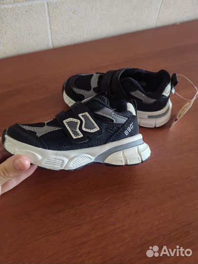 Кроссовки для мальчика 24 25