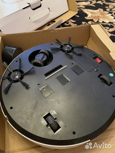 Робот пылесос ES32