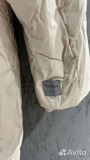 Удлиненный стеганый пуховик Max Mara с капюшоном (молочный)