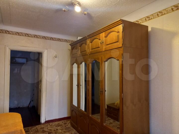 3-к. квартира, 56 м², 1/3 эт.