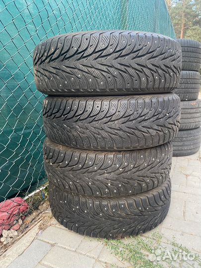 Yokohama Ice Guard Stud IG55 215/60 R17 100