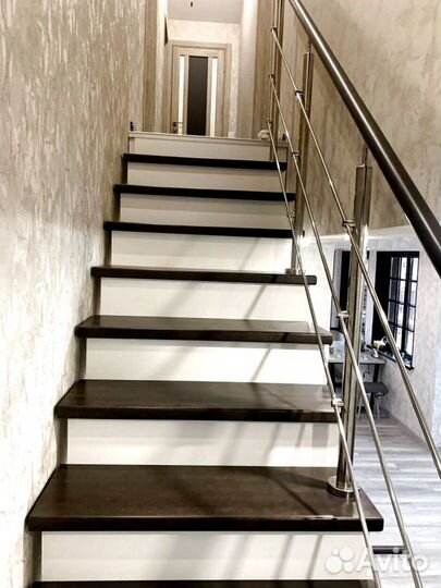 Забежная лестница с установкой