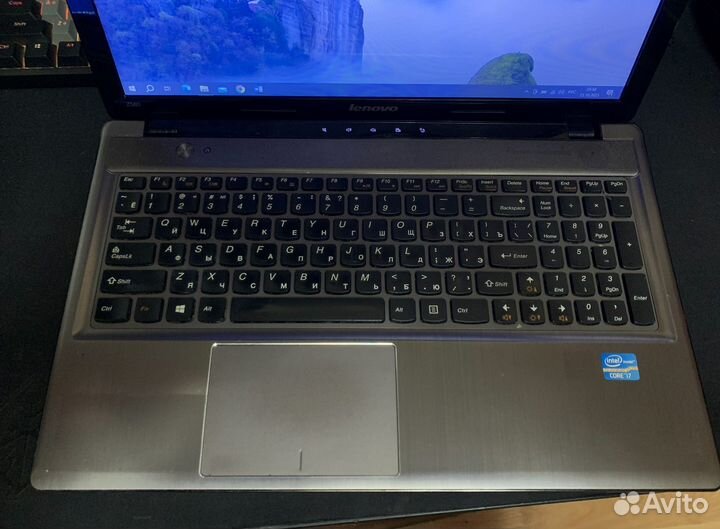 Lenovo Z580:i7/6gb/GT640/SSD 256
