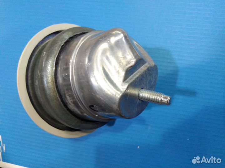 Опора двигателя 2.0L Jaguar XF XJ XE