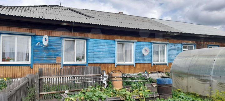 Дом 64 м² на участке 8 сот.