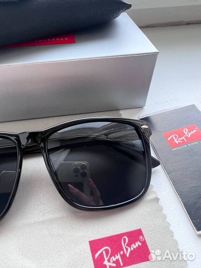 Солнцезащитные очки