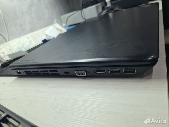 Lenovo Thinkpad Intel i5 7200u, DDR4 8gb, HDD 1tb