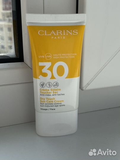 Солнцезащитный крем для лица spf 30 clarins