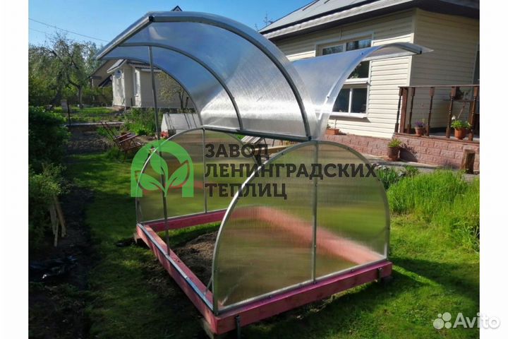 Парник из поликарбоната