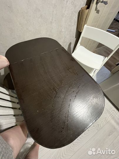 Стол обеденный