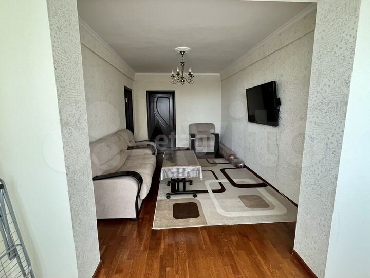 3-к. квартира, 72,5 м², 10/11 эт.