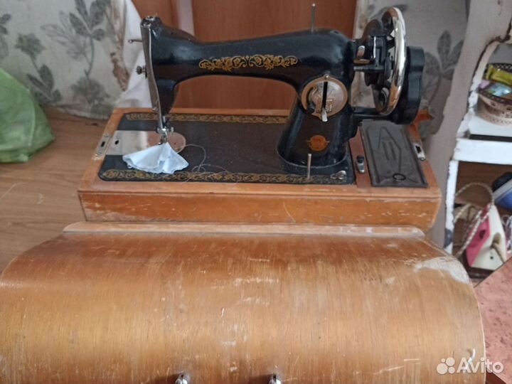 Швейная машинка