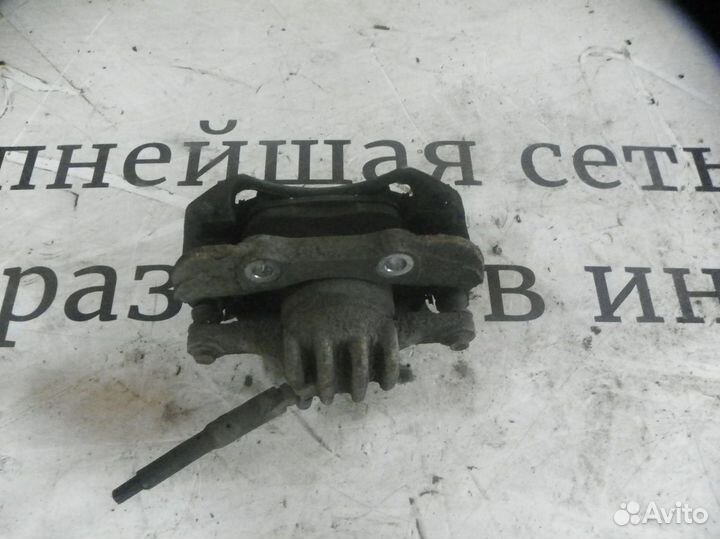 Суппорт тормозной передний правый Peugeot 3008 I