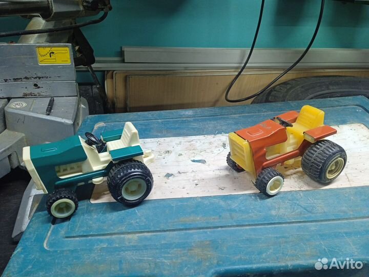 Продам трактор СССР