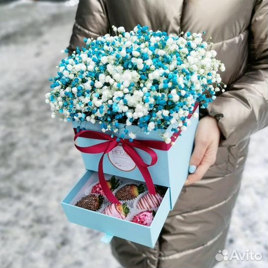 Клубника в шоколаде, Букеты с клубникой