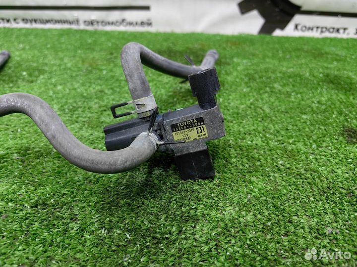 Клапан вакуумный Toyota Camry 2004 ACV30 2azfe