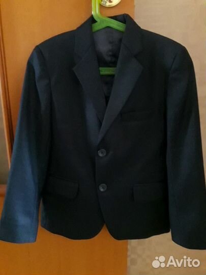 Костюм школьный