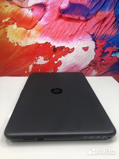 Офисный ноутбук HP 15.6