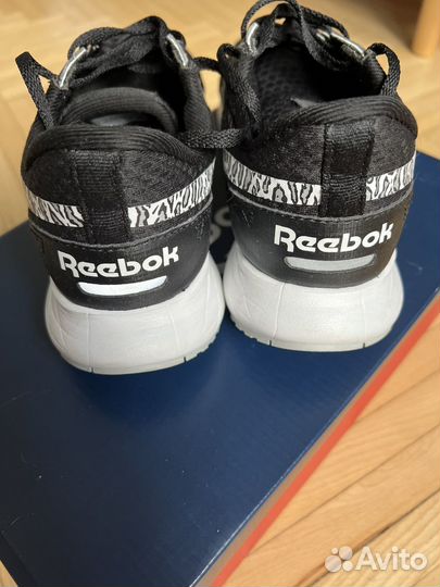 Кроссовки reebok женские