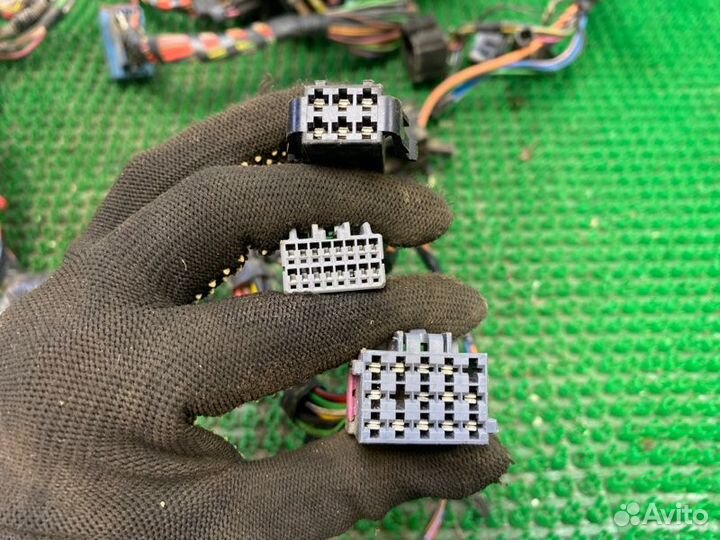 Проводка (коса) салона Лада Приора 2010