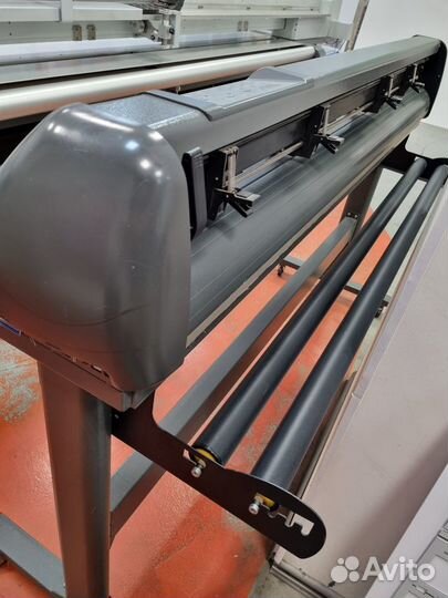 Режущий плоттер GCC Jaguar IV 132 LX