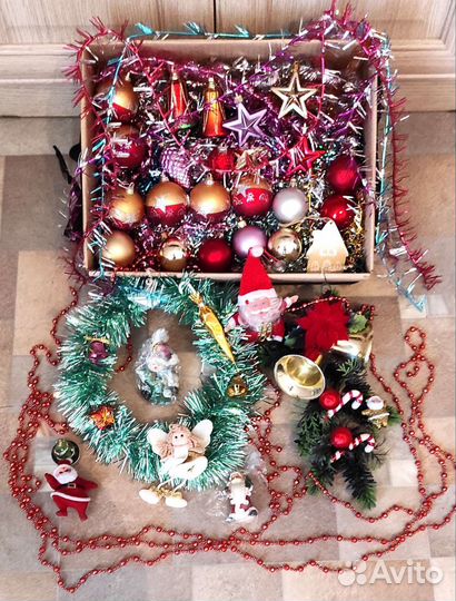 Сборный лот ёлочных игрушек и украшений