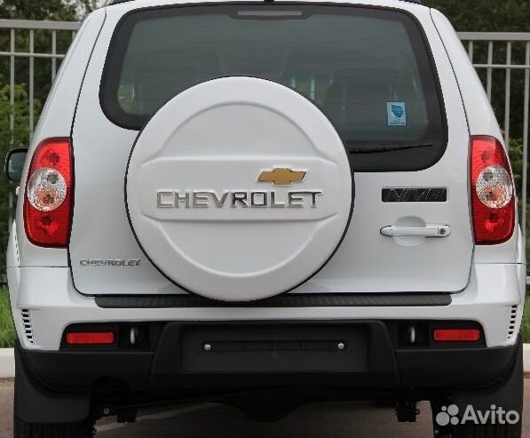 Чехол запасного колеса Chevrolet Niva посейдон
