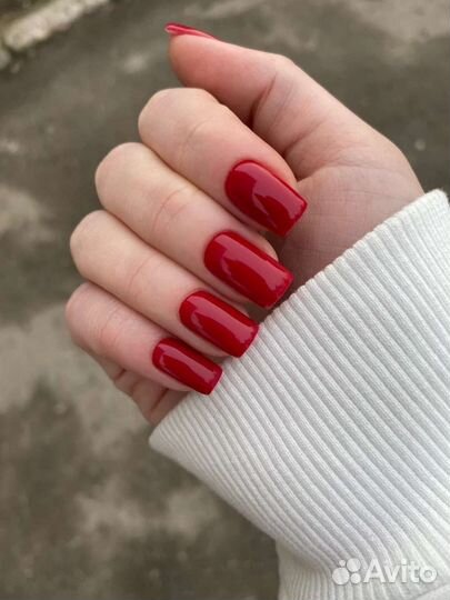 Маникюр, педикюр и наращивание