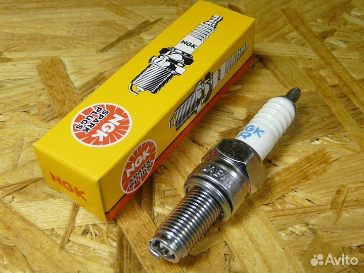 Свеча зажигания NGK CR7E / 4578