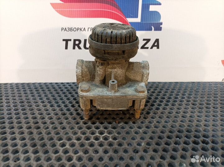 5010588146 Клапан ускорительный