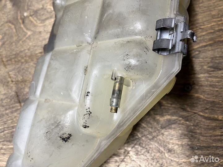 Расширительный бачок на Мерседес w163