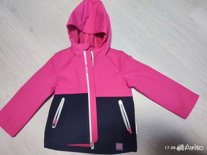 Ветровка спортивная для девочки