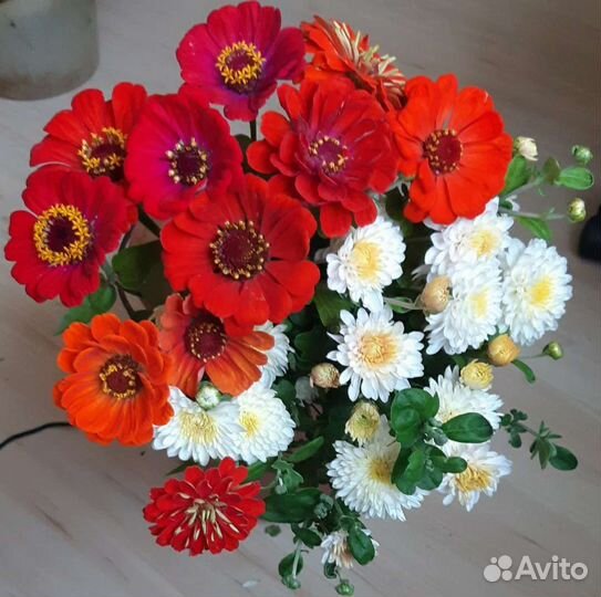 Букеты из живых цветов