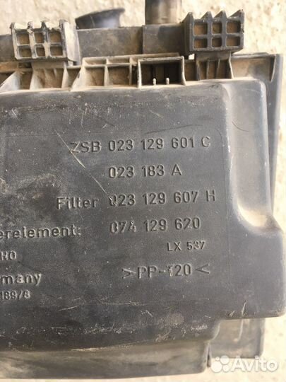 Корпус воздушного фильтра VW Transporter T4 (3712)