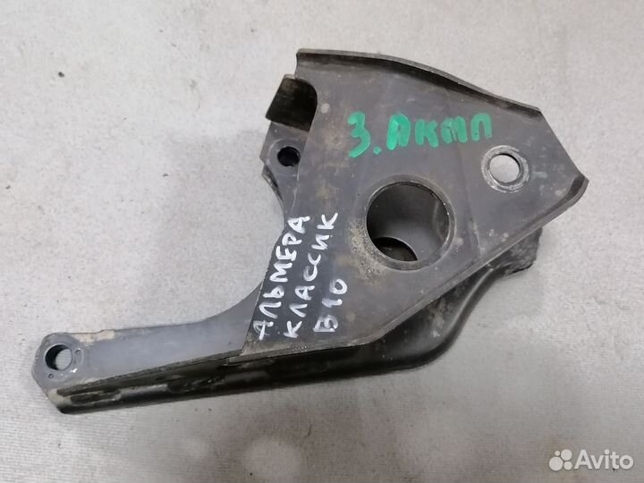 Кронштейн АКПП задний Nissan Almera Classic B10