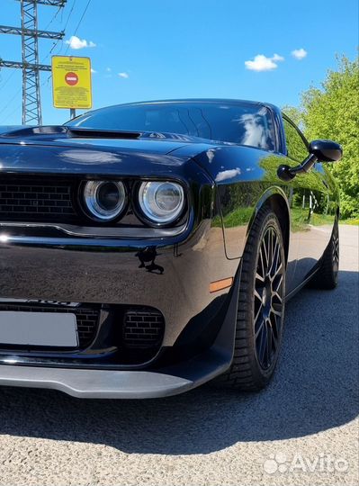 Dodge Challenger 3.6 AT, 2017, 78 417 км