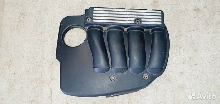 Декоративная накладка двигателя BMW E87