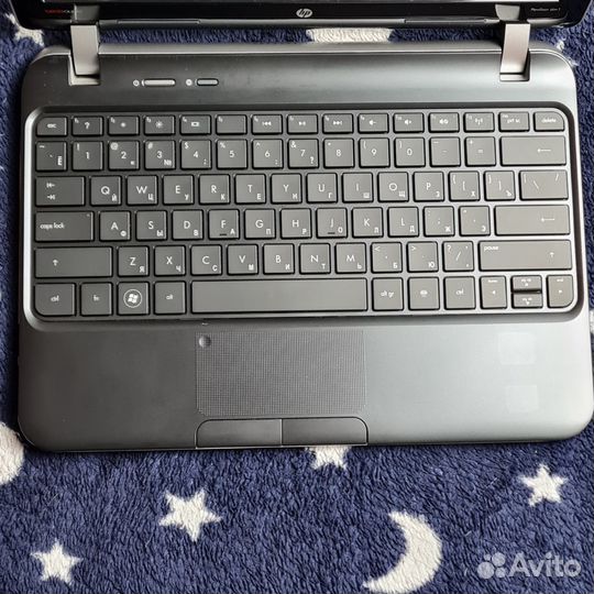 Компактный ноутбук hp