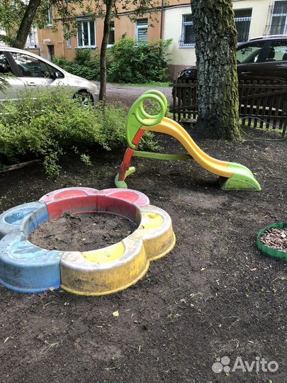 Горка и песочница для улицы